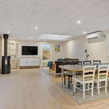 Ln2052-hjorring-stenurtvej-3 * Lønstrup