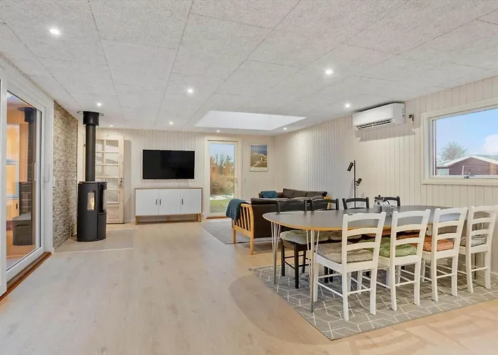 Ln2052-hjorring-stenurtvej-3 * Lønstrup